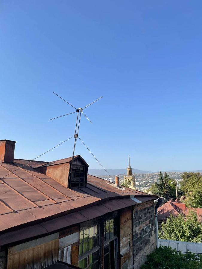 Guest House Zemeli Tbilisi Bagian luar foto