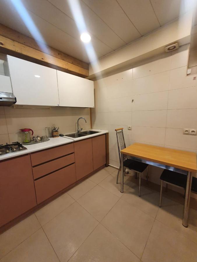 Guest House Zemeli Tbilisi Bagian luar foto