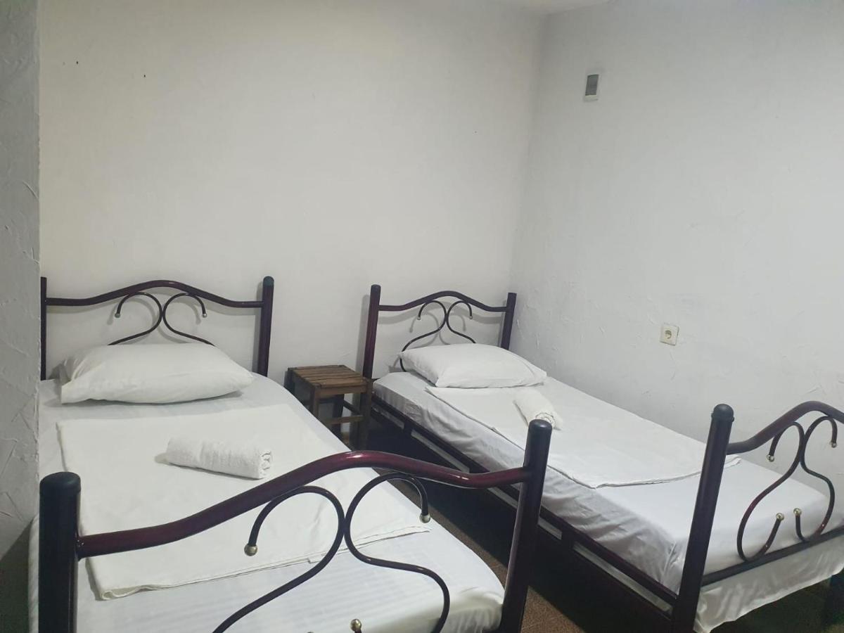 Guest House Zemeli Tbilisi Bagian luar foto