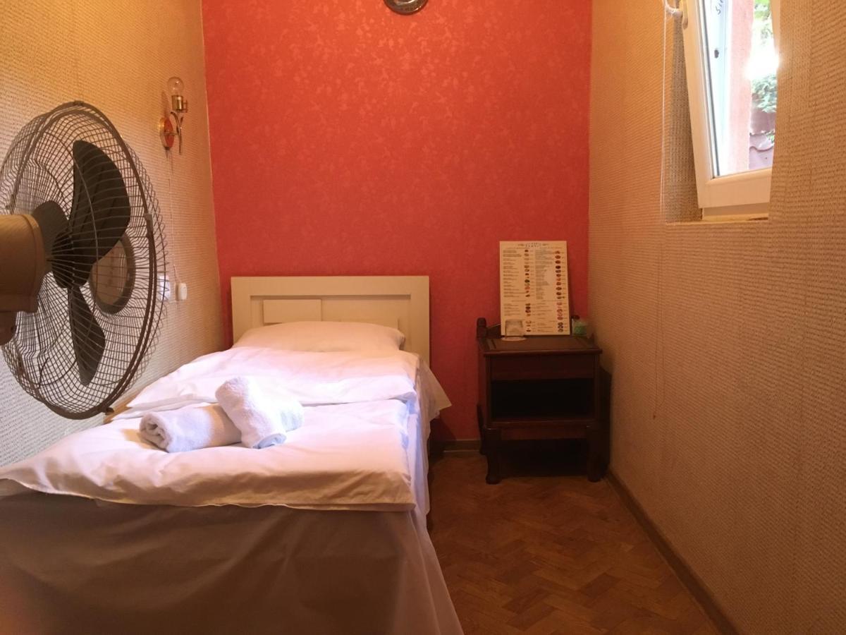 Guest House Zemeli Tbilisi Bagian luar foto